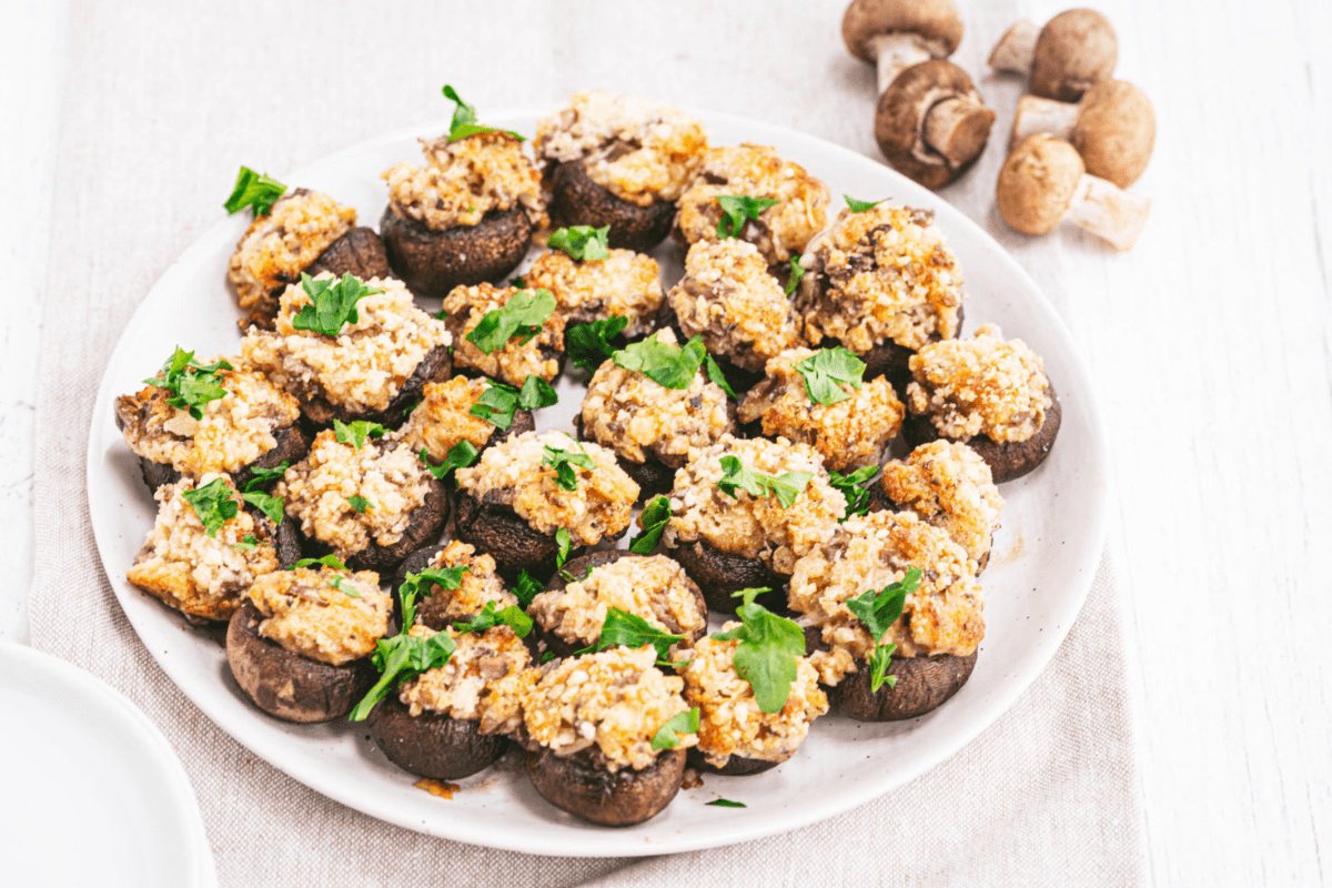 Thanksgiving – Cheese Stuffed Mushrooms